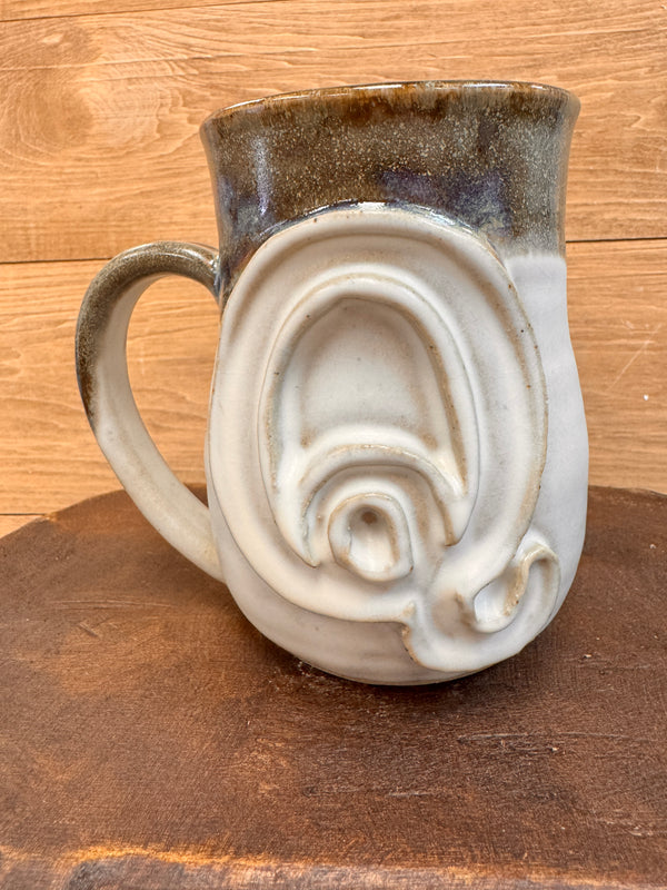 Ivory Linen Monogram Mug-Q