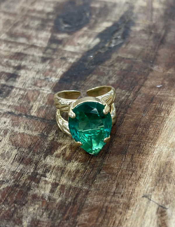 101602 Statement Ring-Emerald