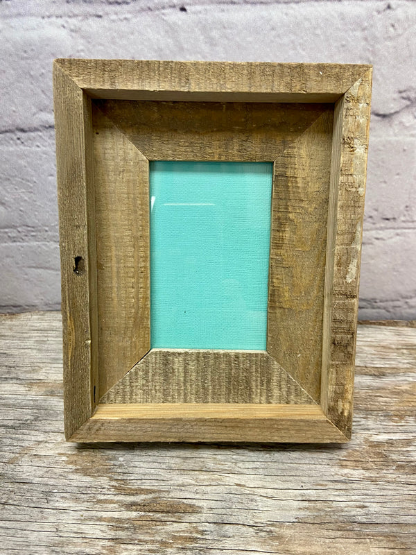 05288 Barnwood Photo Frame