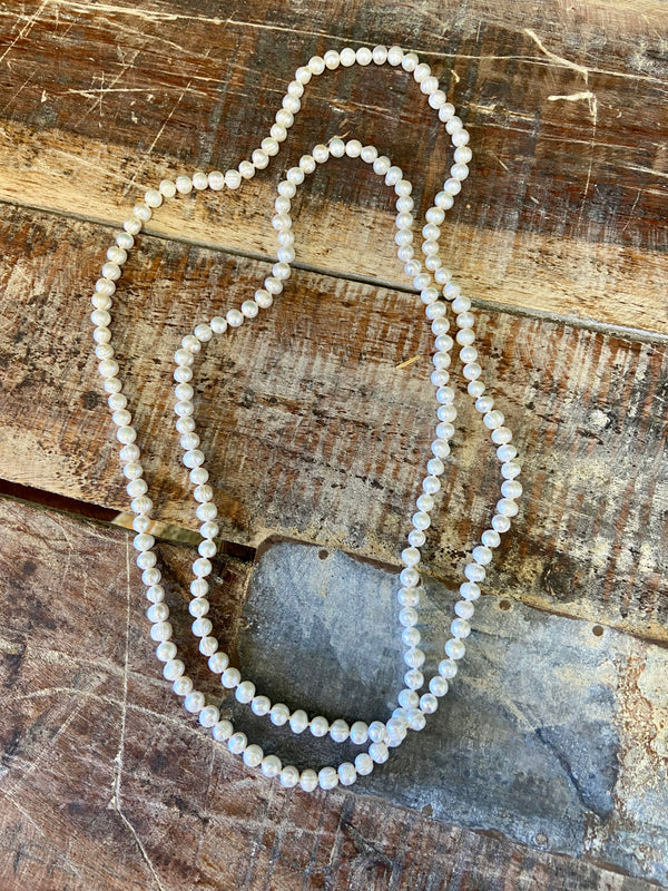 07983 Layering Fresh Water Pearl Necklace