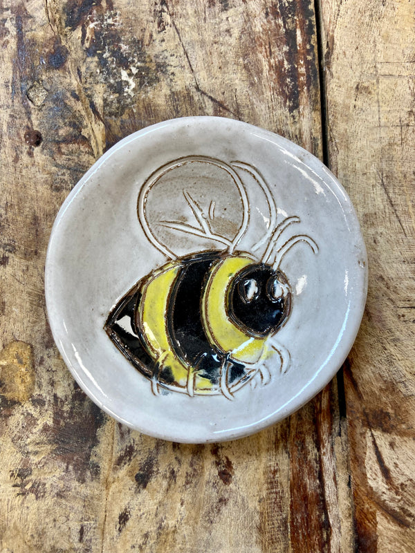 08052 Bee Ring Dish