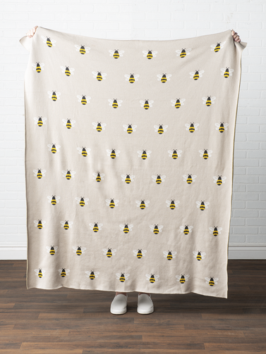 05261 Bee Knit Throw